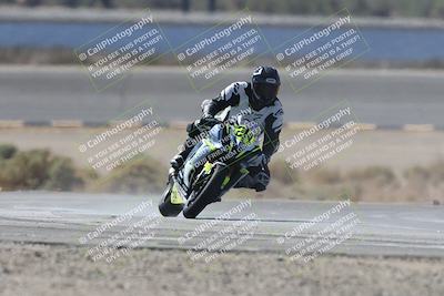 media/Oct-02-2025-Racers Edge (Thu) [[2c91cb6ab3]]/3-B Group/Session 2-Turn 14 (11am)/